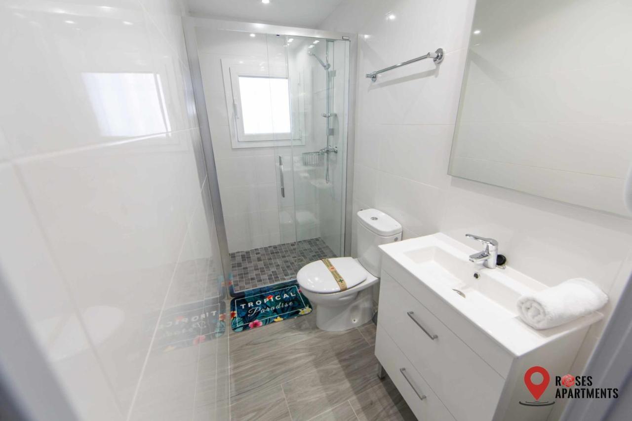 Roses Apartments Tropical Loft Vista Mar Lateral Екстериор снимка