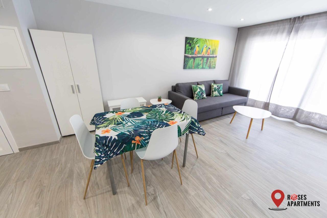 Roses Apartments Tropical Loft Vista Mar Lateral Екстериор снимка